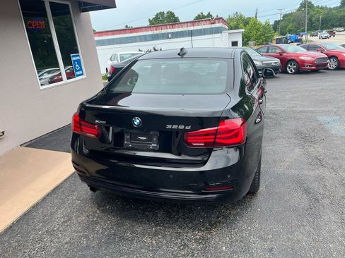 Used 2018 BMW 328d xDrive Sedan AWD/4WD image 6