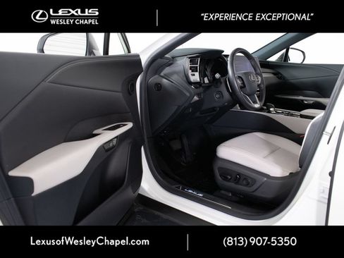 Used 2023 Lexus RX 350 Premium Plus w/ Cold Area Package FWD image 21