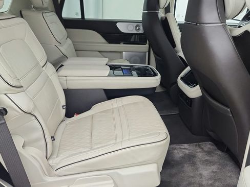Used 2024 Lincoln Navigator Black Label AWD/4WD image 45