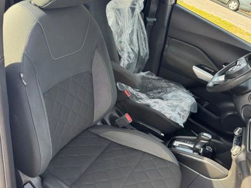 Used 2020 Nissan Kicks SV FWD image 17