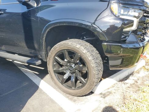 Certified 2024 Chevrolet Silverado 1500 ZR2 w/ Technology Package image 4