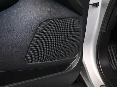 Used 2023 Nissan Murano SV image 13