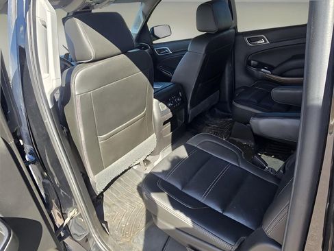 Used 2019 GMC Yukon XL Denali w/ Denali Ultimate Package image 14