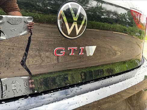 Used 2023 Volkswagen GTI Autobahn FWD image 24