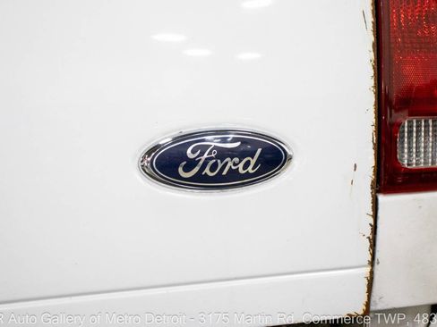 Used 2000 Ford F350 XLT image 36