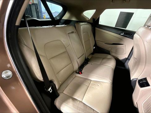 Used 2017 Hyundai Tucson SE Plus FWD image 36