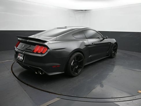 Used 2017 Ford Mustang Shelby GT350 image 13