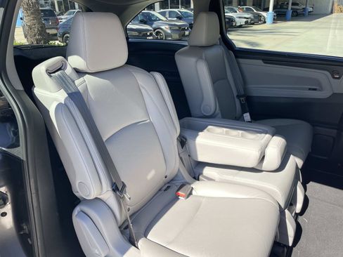 Certified 2023 Honda Odyssey EX-L image 18