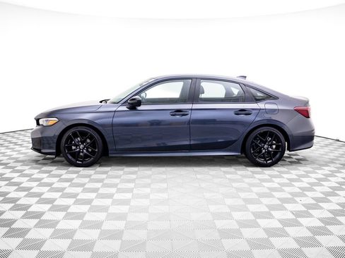 Used 2025 Honda Civic Sport image 2