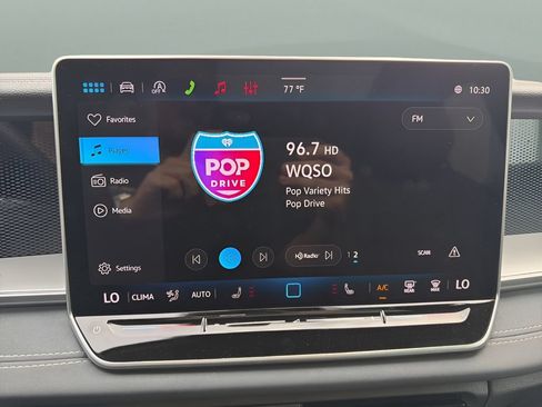 New 2026 Volkswagen Tiguan SE R-Line AWD/4WD image 15