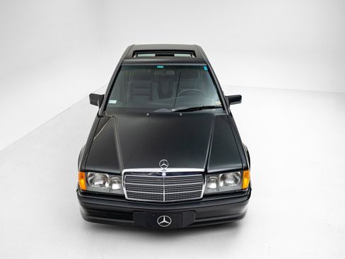 Used 1987 Mercedes-Benz 190 E 2.3-16 image 5