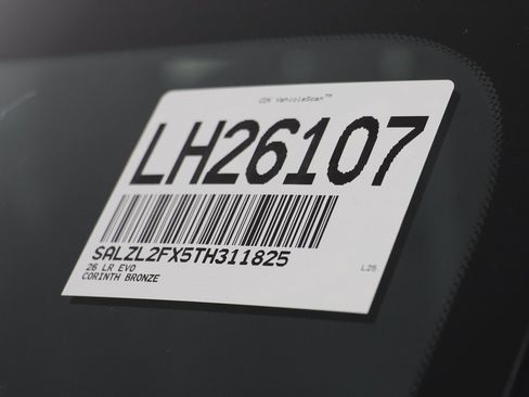 New 2026 Land Rover Range Rover Evoque Dynamic SE image 26