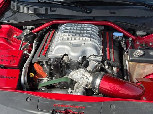 Used 2017 Dodge Charger SRT Hellcat w/ Harman/Kardon Audio Group RWD image 25