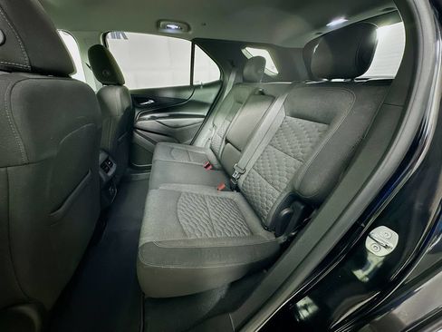Used 2019 Chevrolet Equinox LT FWD image 29