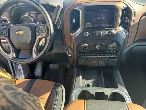 Used 2023 Chevrolet Silverado 3500 High Country w/ Z71 Off-Road Package image 10