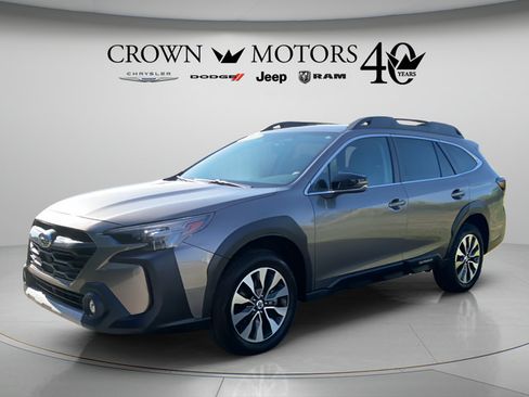 Used 2024 Subaru Outback Limited AWD/4WD image 1