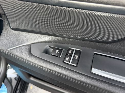 Used 2015 BMW 740i RWD image 36