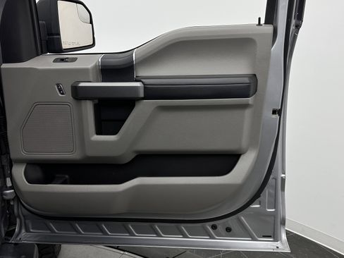 Used 2020 Ford F150 XLT AWD/4WD image 30