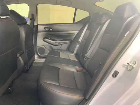 Used 2024 Nissan Altima 2.5 SR image 32