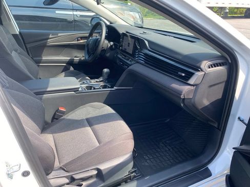 Used 2026 Toyota Camry LE FWD image 13