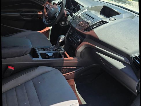 Used 2018 Ford Escape S FWD image 17