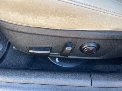 Used 2022 Kia Stinger GT-Line w/ Sun & Sound Package RWD image 9