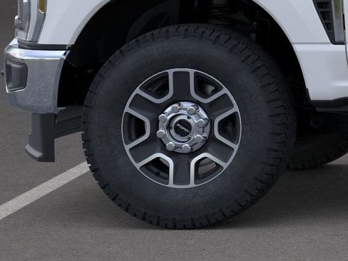 New 2026 Ford F250 Lariat image 19