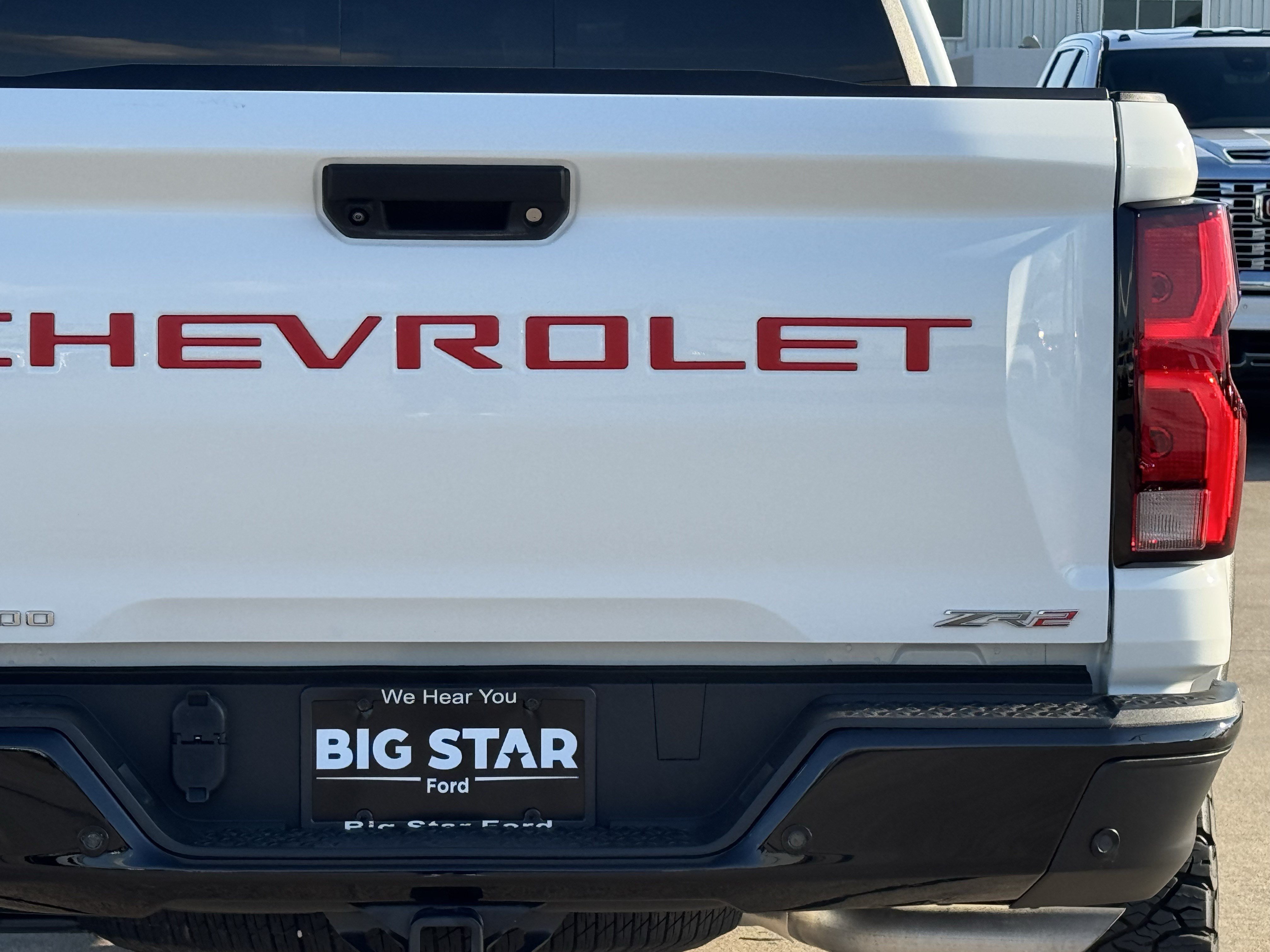 Used 2024 Chevrolet Colorado ZR2 w/ ZR2 Convenience Package III AWD/4WD image 10