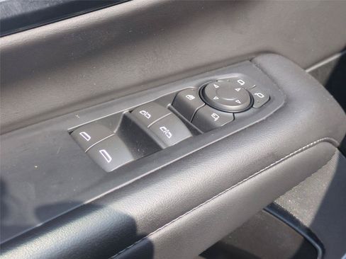 Used 2025 Chevrolet Tahoe LT w/ Comfort Package AWD/4WD image 13
