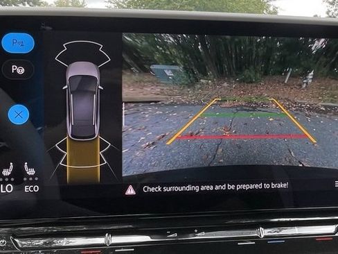 Used 2023 Volkswagen ID.4 Pro S image 24