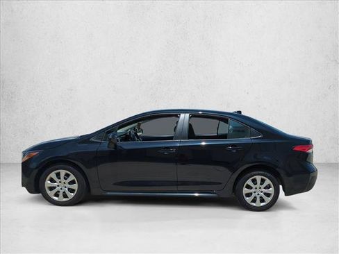 Used 2024 Toyota Corolla LE FWD image 6