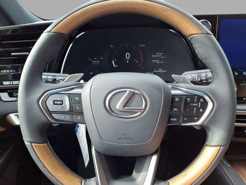 New 2025 Lexus RX 350 AWD image 12