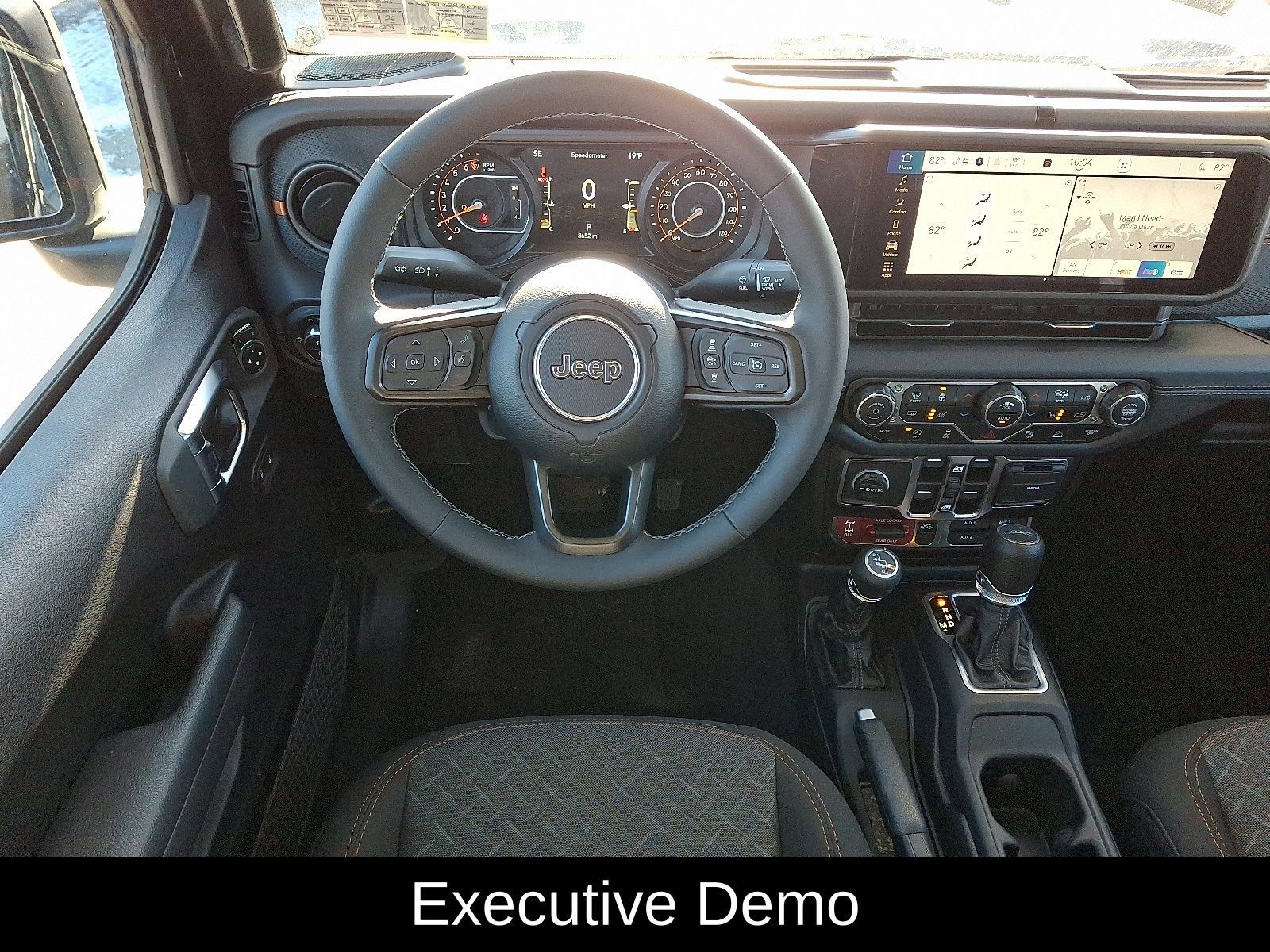 New 2025 Jeep Gladiator Mojave w/ Safety Group AWD/4WD image 13