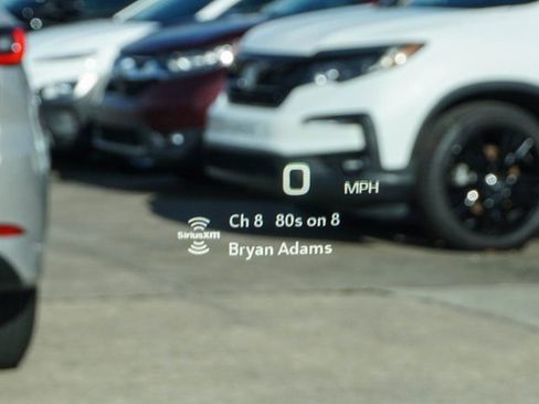 Used 2023 GMC Acadia AT4 w/ Technology Package image 33