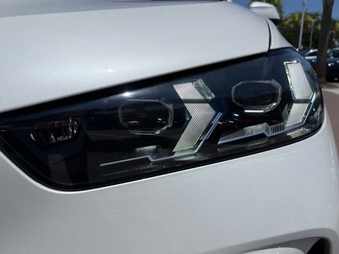 Used 2026 BMW X5 xDrive40i AWD/4WD image 6
