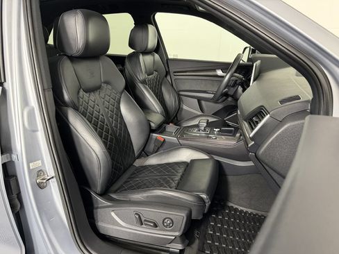 Used 2018 Audi SQ5 Premium Plus w/ Navigation Package AWD/4WD image 25