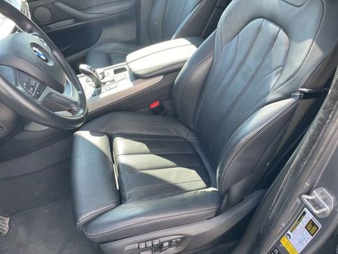 Used 2018 BMW X5 xDrive50i image 8