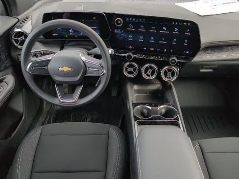 New 2026 Chevrolet Blazer EV LT image 5