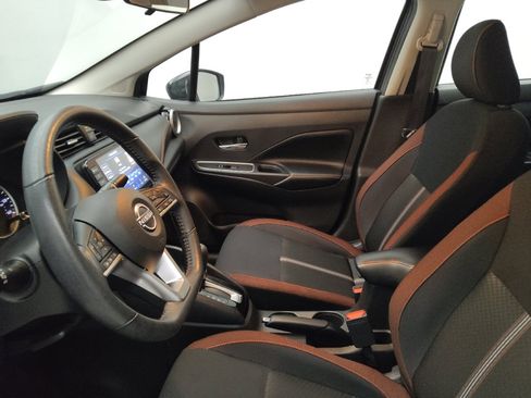 Used 2023 Nissan Versa SR w/ Trunk Package image 17