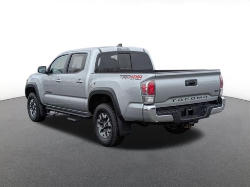 Used 2023 Toyota Tacoma TRD Off-Road AWD/4WD image 4