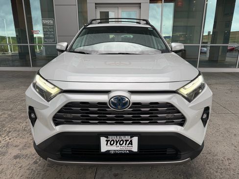 Used 2023 Toyota RAV4 Limited w/ Limited Grade Weather Package AWD/4WD image 3