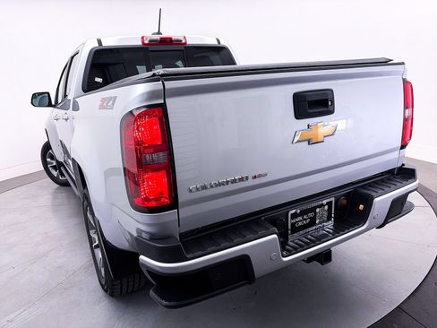 Used 2020 Chevrolet Colorado Z71 AWD/4WD image 5