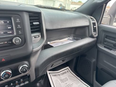 Used 2024 RAM 5500 Tradesman w/ Chrome Appearance Group AWD/4WD image 28