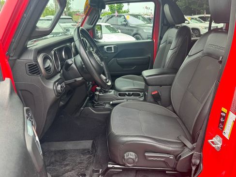 Used 2021 Jeep Wrangler Unlimited Sport AWD/4WD image 25