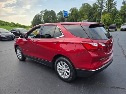 Used 2019 Chevrolet Equinox LT w/ Driver Convenience Package FWD image 5