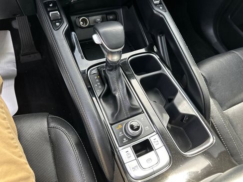 Used 2021 Kia Telluride EX w/ EX Premium Package AWD/4WD image 30