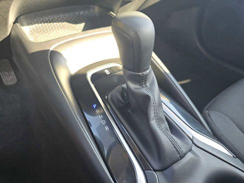 Certified 2025 Toyota Corolla LE image 33