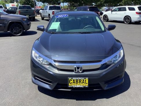Used 2017 Honda Civic EX image 4