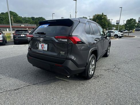Used 2024 Toyota RAV4 XLE w/ Convenience Package AWD/4WD image 4