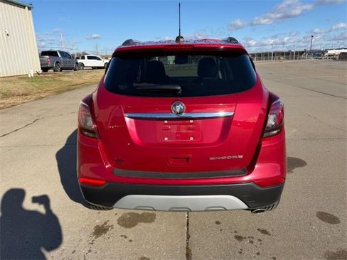 Used 2019 Buick Encore Preferred image 4